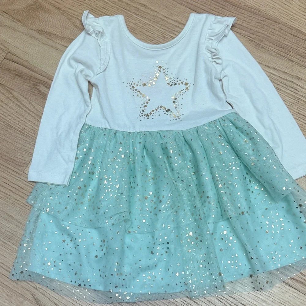 Girls' Bundle 2T Dresses & Fleece - Picture 8 of 9